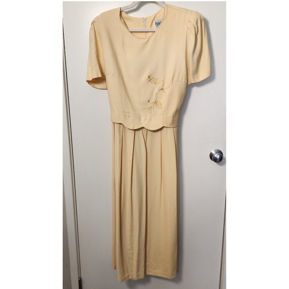 Vtg Periwinkle Butter Yellow Embroidered Midi Dress M/L Puff Sleeve Tie Back